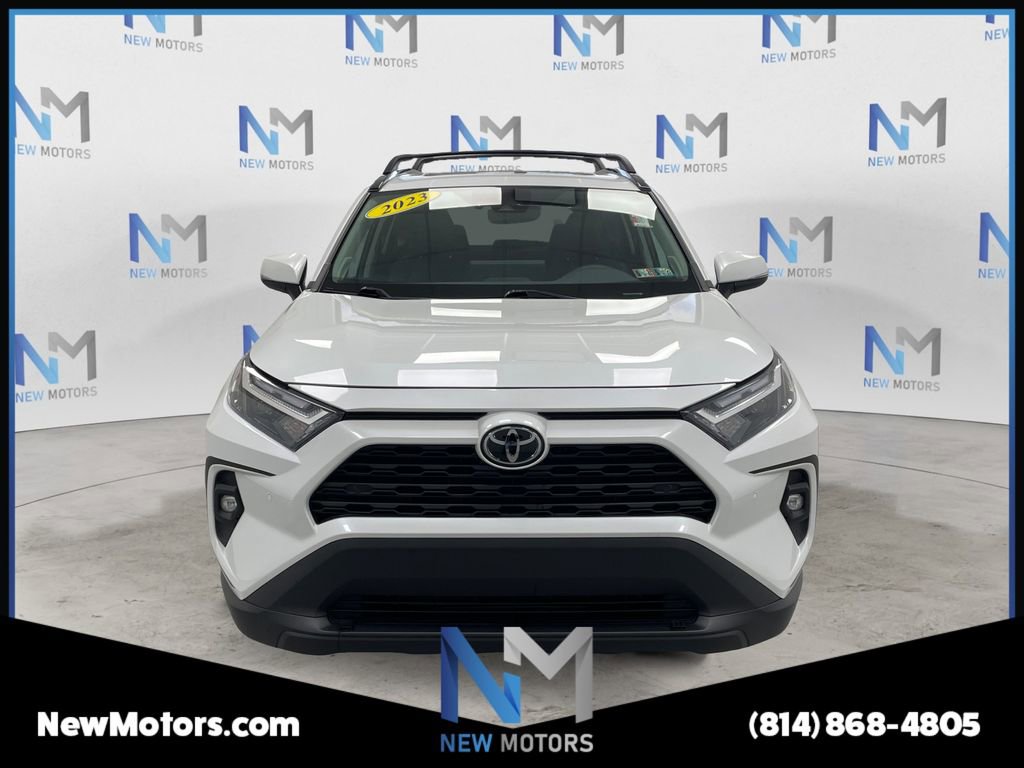 Used 2023 Toyota RAV4 XLE Premium AWD/4WD image 6