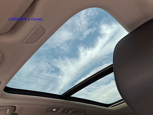 Certified 2023 Volvo XC60 B5 Ultimate w/ Climate Package image 16