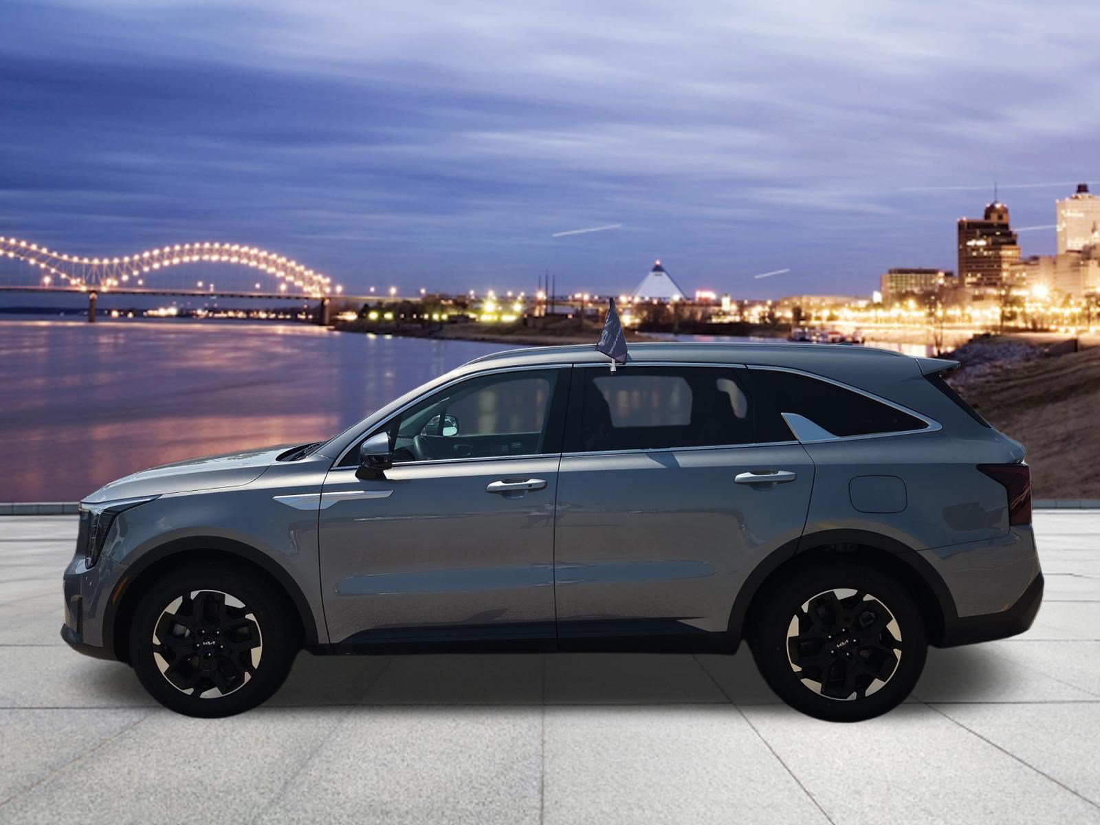 Certified 2024 Kia Sorento S FWD image 2