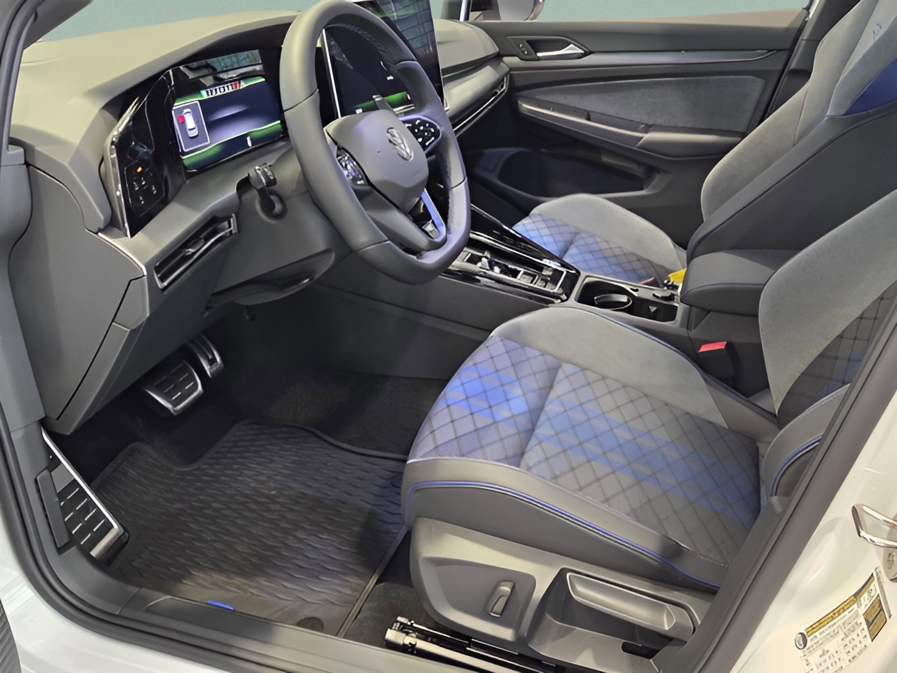 New 2026 Volkswagen Golf w/ Euro Style Package AWD/4WD image 9