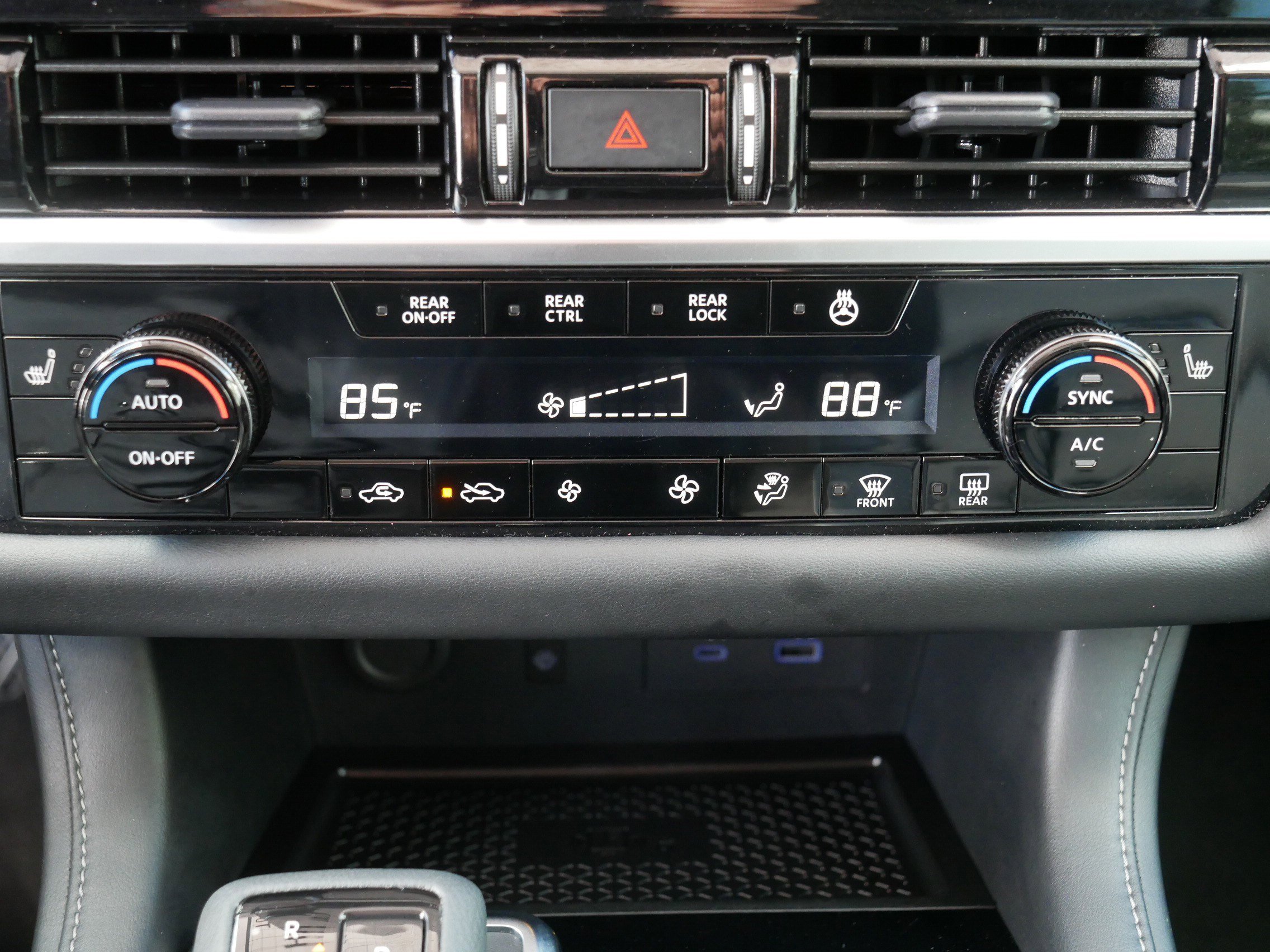Certified 2023 Nissan Pathfinder SL w/ SL Premium Package AWD/4WD image 23