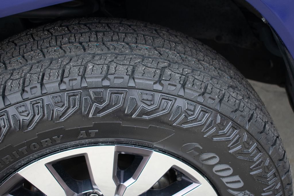 Used 2023 Toyota Tacoma Limited image 29