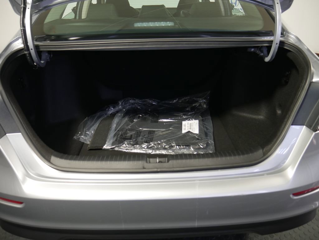 Used 2023 Honda Accord LX image 10