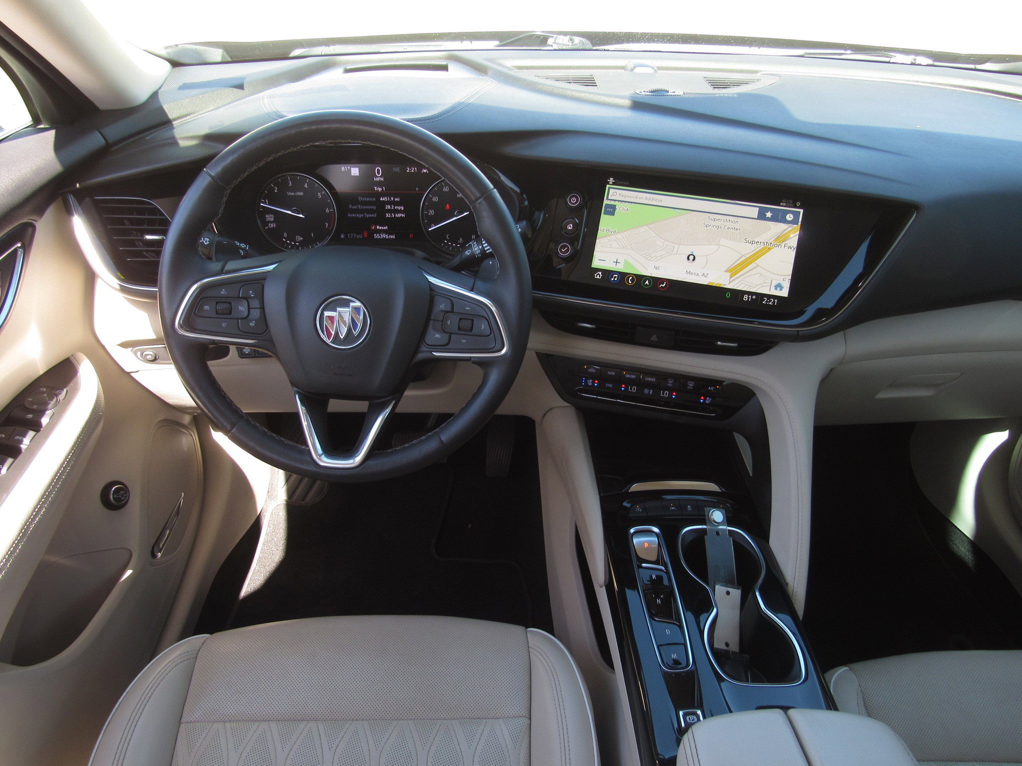 Used 2022 Buick Envision Avenir w/ Technology Package II image 17