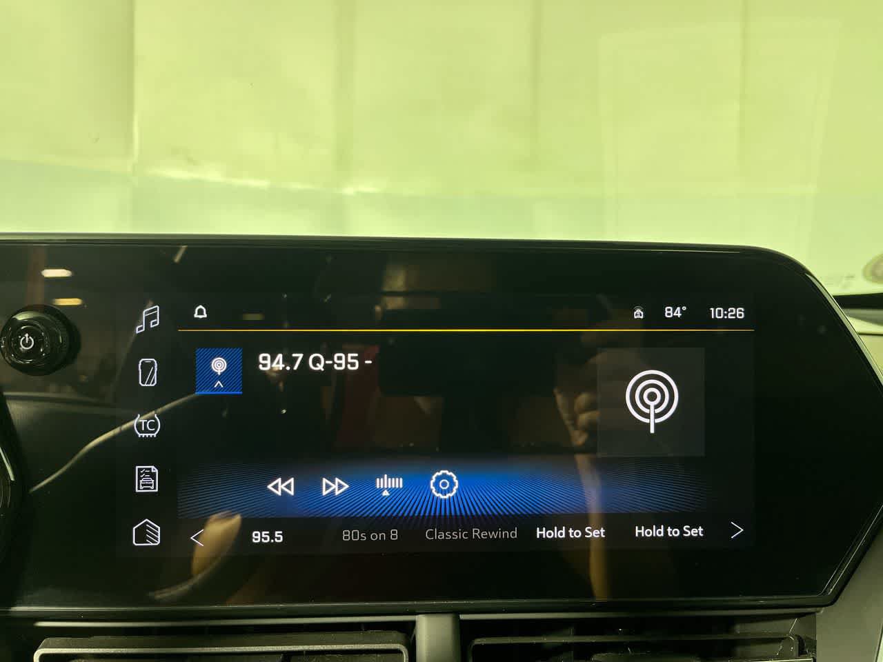 Used 2024 Chevrolet Trax ACTIV w/ Sunroof Package FWD image 18