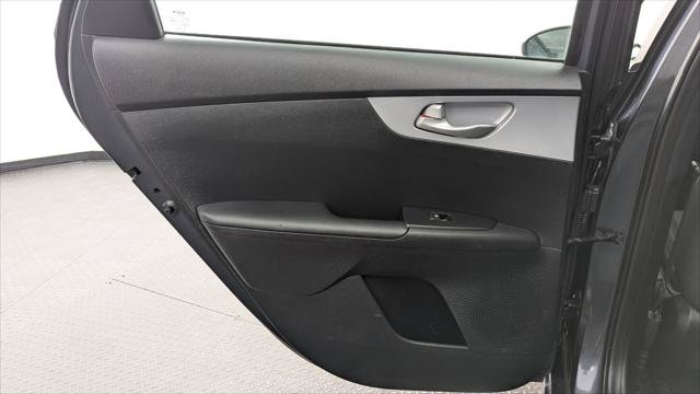 Used 2024 Kia Forte LXS FWD image 16