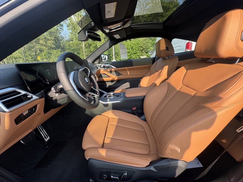 Used 2026 BMW 430i xDrive Coupe w/ M Sport Package image 16
