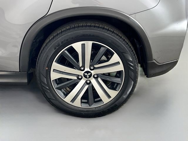 Used 2024 Mitsubishi Outlander Sport SE AWD/4WD image 36
