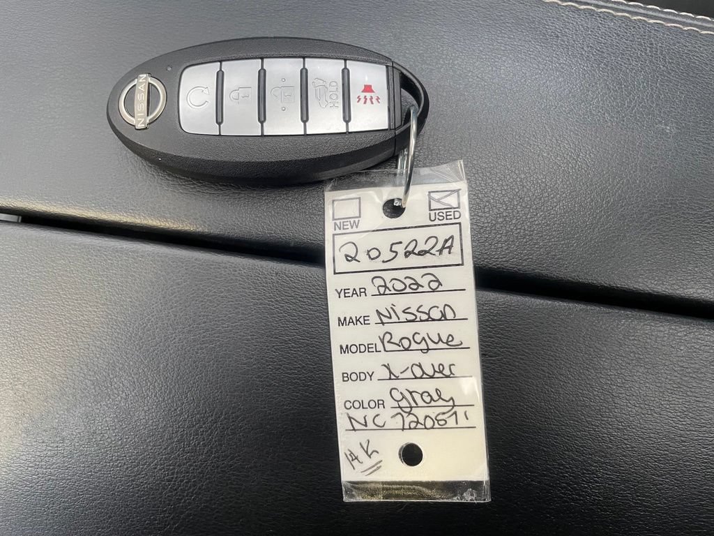 Certified 2022 Nissan Rogue SV w/ SV Premium Package FWD image 19