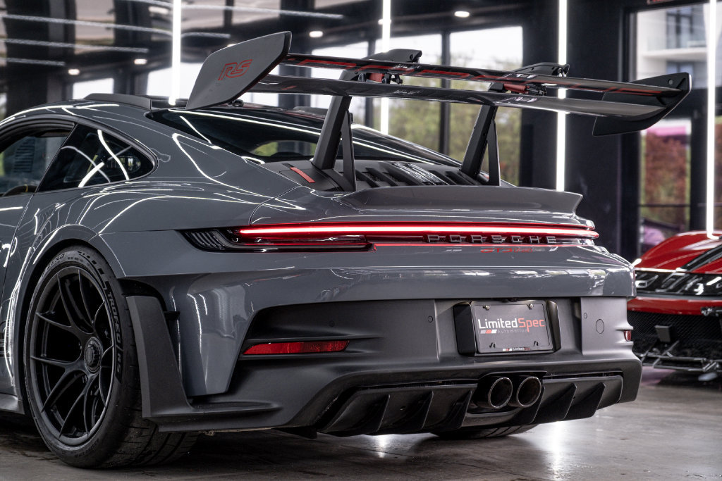 Used 2024 Porsche 911 GT3 RS RWD image 9