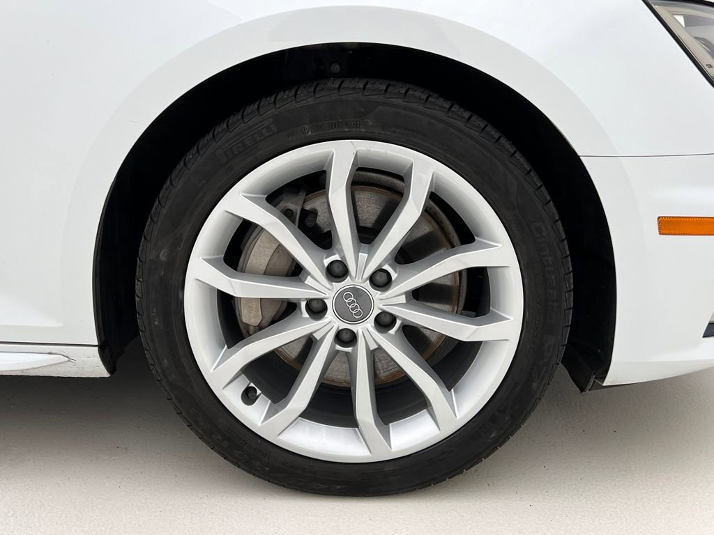 Used 2019 Audi A4 2.0T Premium w/ Convenience Package image 28