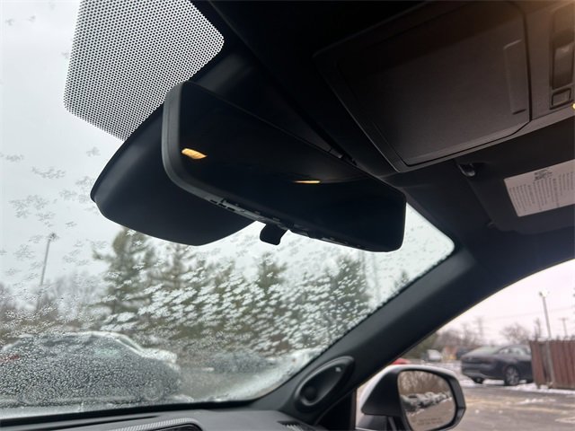 Used 2024 Toyota Highlander Platinum image 20