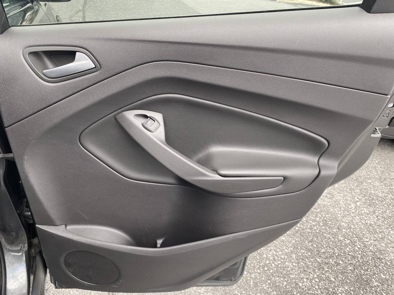 Used 2016 Ford Escape SE AWD/4WD image 19