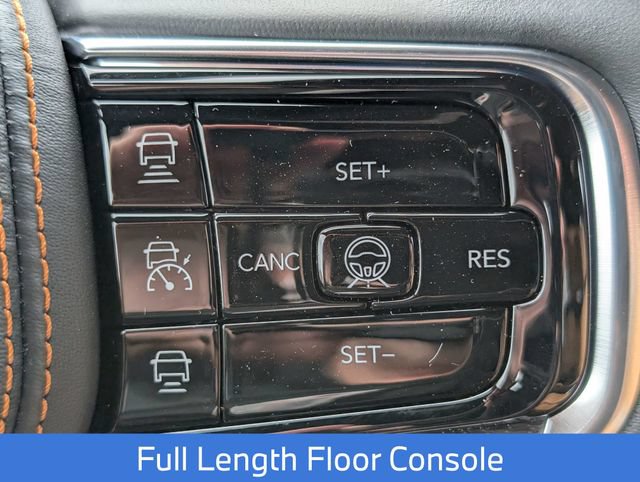 New 2026 Jeep Grand Wagoneer L Summit AWD/4WD image 22