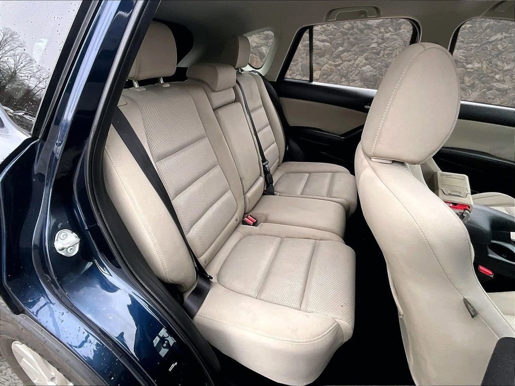 Used 2016 MAZDA CX-5 Touring image 25