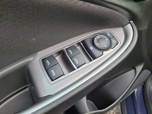 Certified 2025 Chevrolet Malibu RS FWD image 18