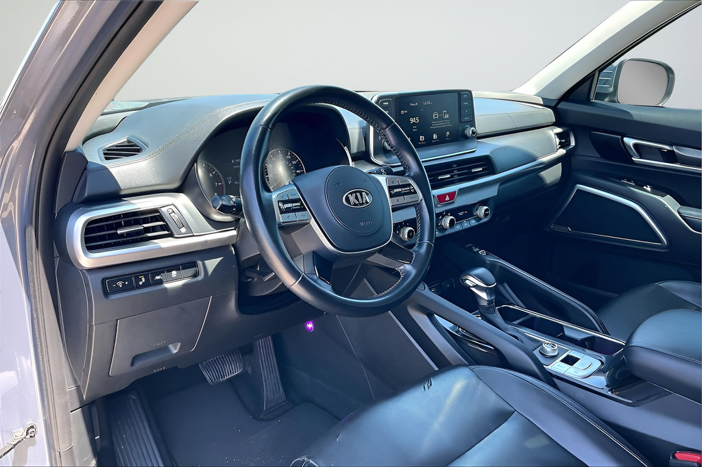 Used 2021 Kia Telluride S FWD image 14