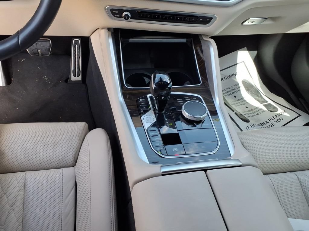 Used 2023 BMW X6 xDrive40i w/ M Sport Package AWD/4WD image 21