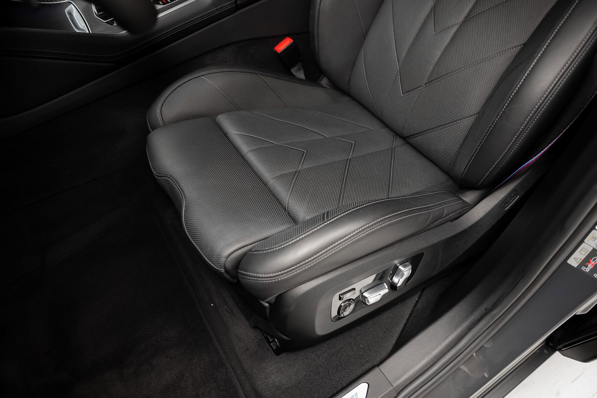 Used 2023 BMW XM AWD/4WD image 66