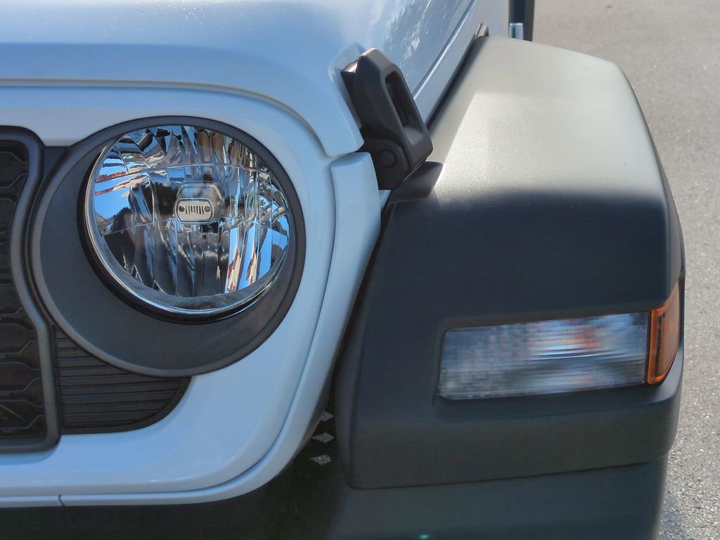 New 2025 Jeep Wrangler Sport S image 10