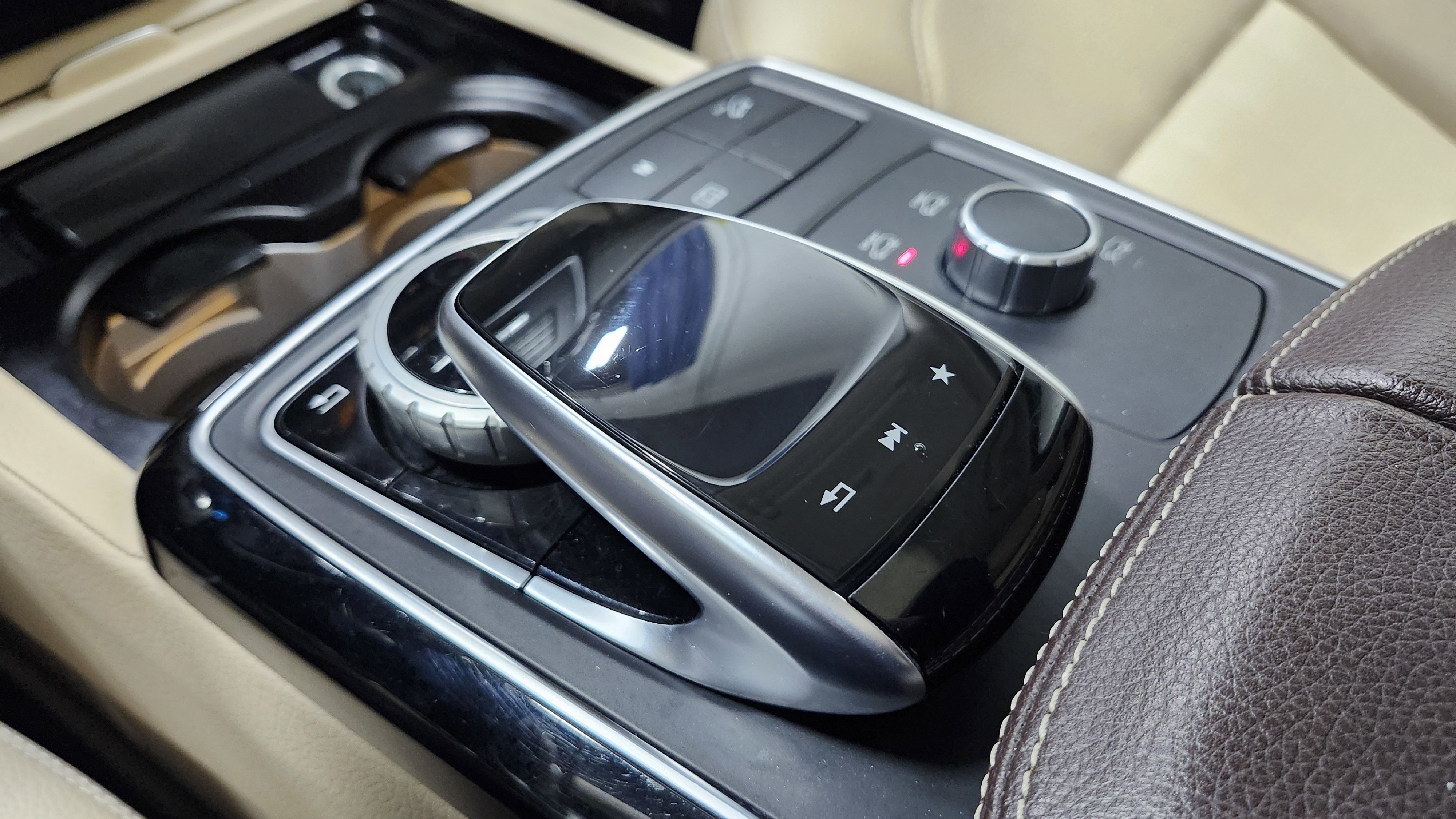 Used 2017 Mercedes-Benz GLE 350 4MATIC image 11