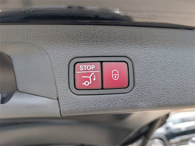 Used 2024 Mercedes-Benz GLS 450 4MATIC image 7