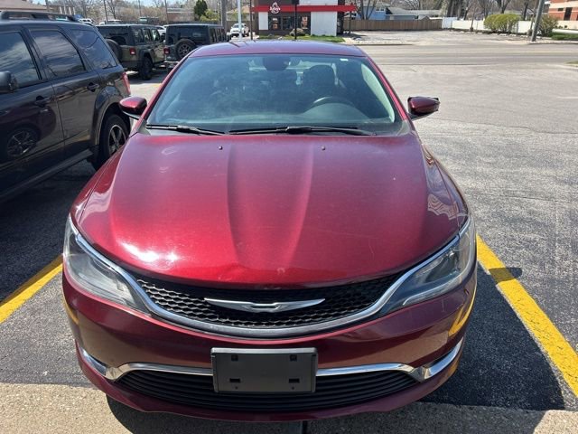 Used 2015 Chrysler 200 Limited FWD image 10