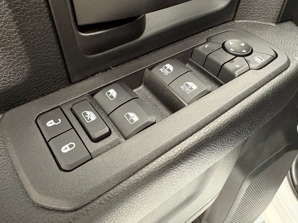 New 2026 RAM 3500 Tradesman AWD/4WD image 20
