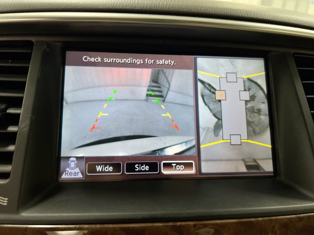 Used 2011 INFINITI QX56 4WD w/ Deluxe Touring Pkg image 16