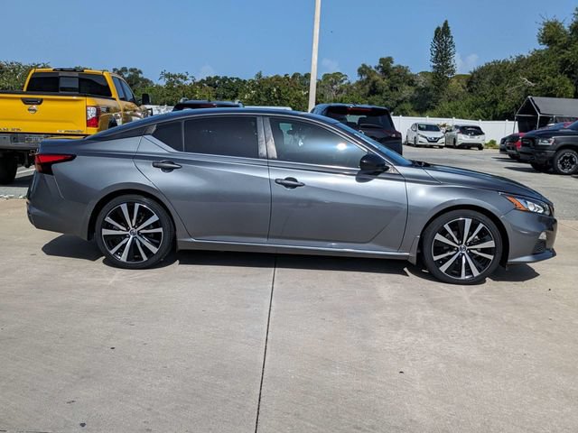 Used 2022 Nissan Altima 2.5 SR FWD image 4