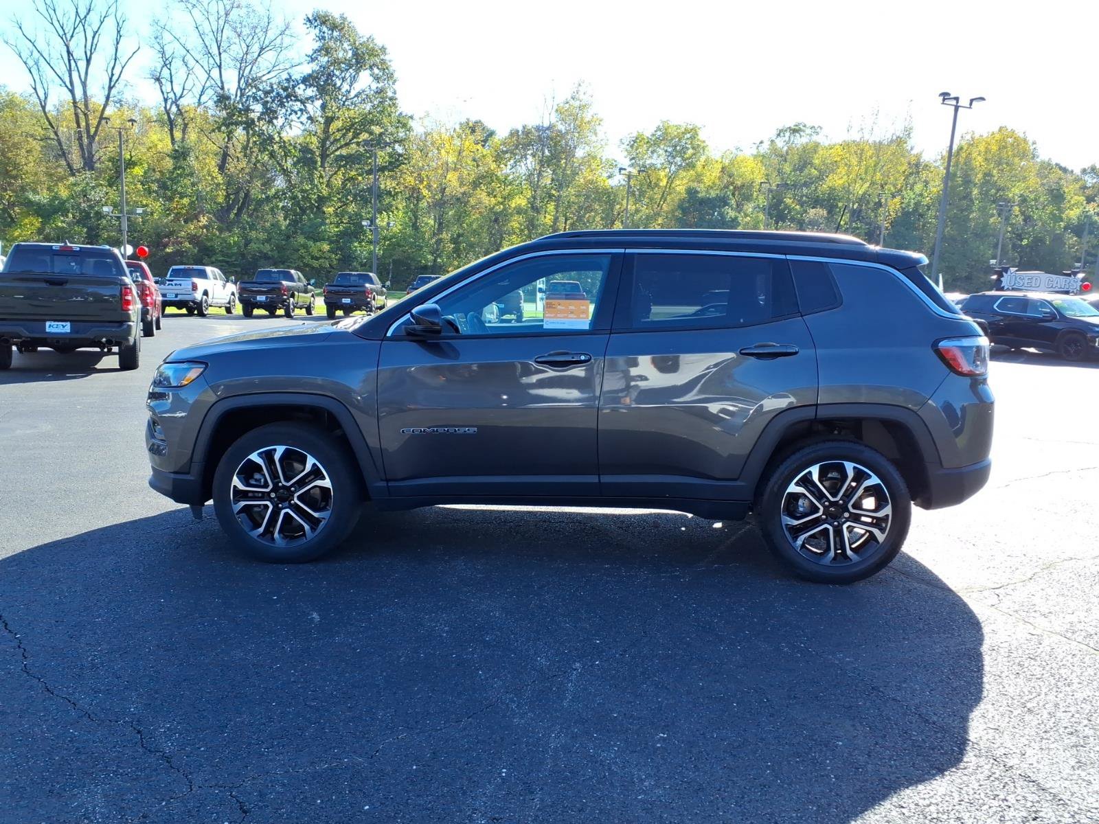 Certified 2023 Jeep Compass Limited AWD/4WD image 4