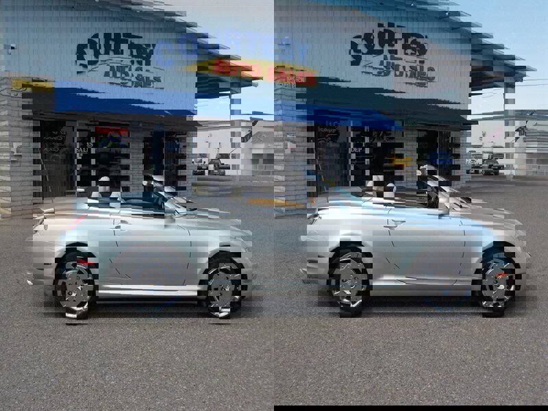 Used 2003 Lexus SC 430 Convertible image 17