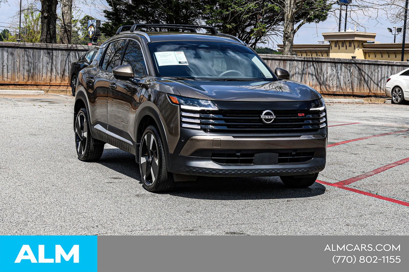 Used 2025 Nissan Kicks SR image 6