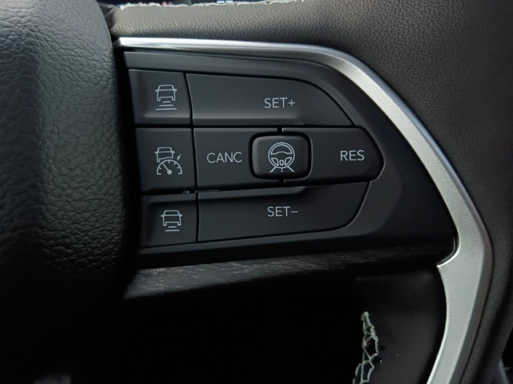 New 2027 Jeep Grand Cherokee L Limited w/ Limited Altitude Package AWD/4WD image 25