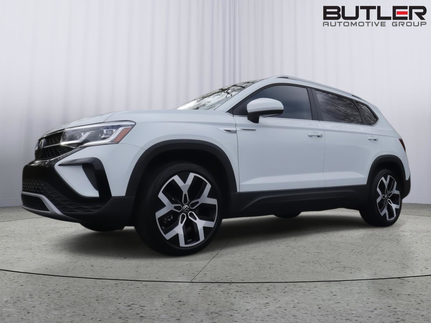 Used 2023 Volkswagen Taos SEL image 10