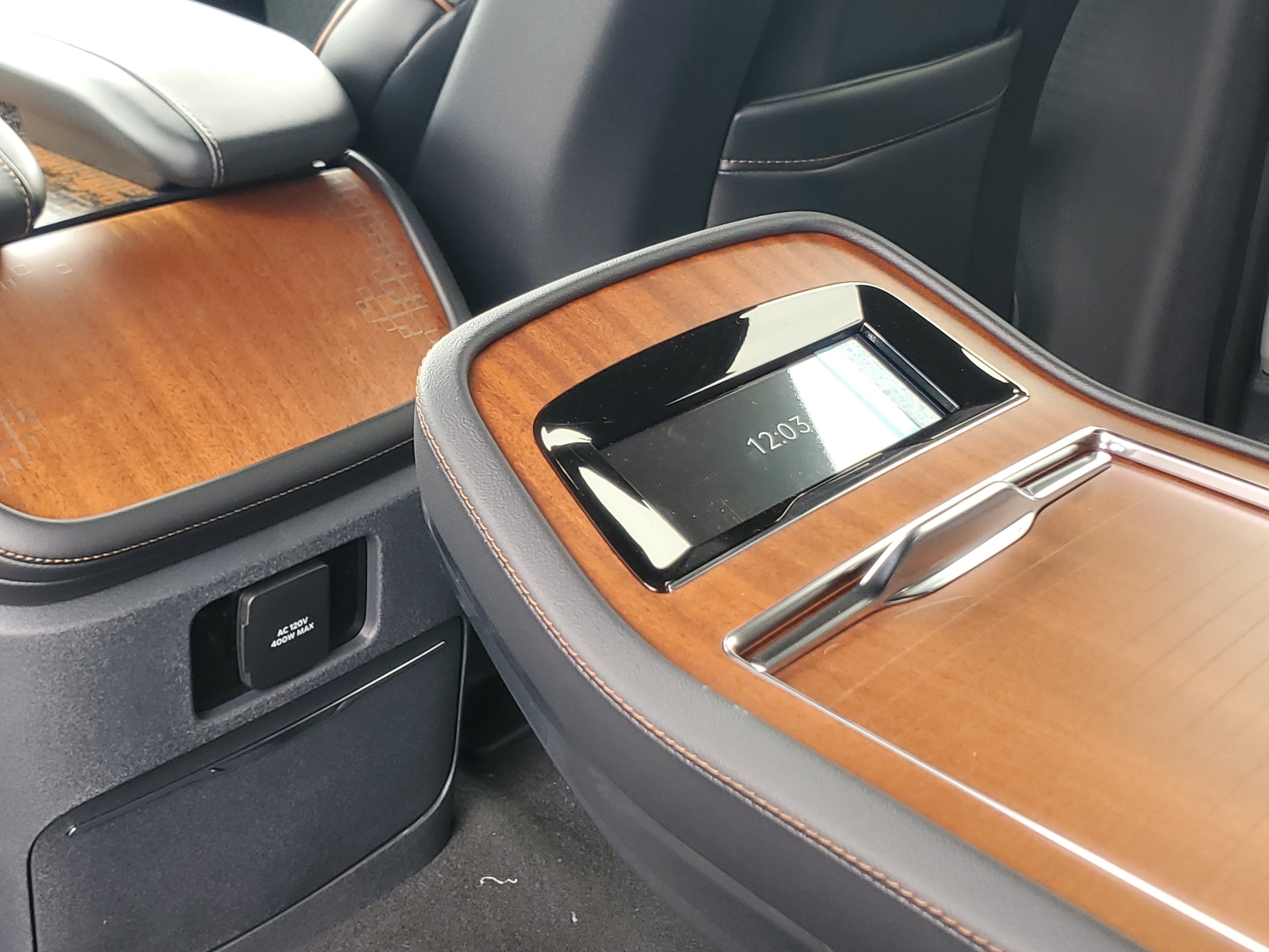 New 2026 Lincoln Navigator L Black Label AWD/4WD image 29
