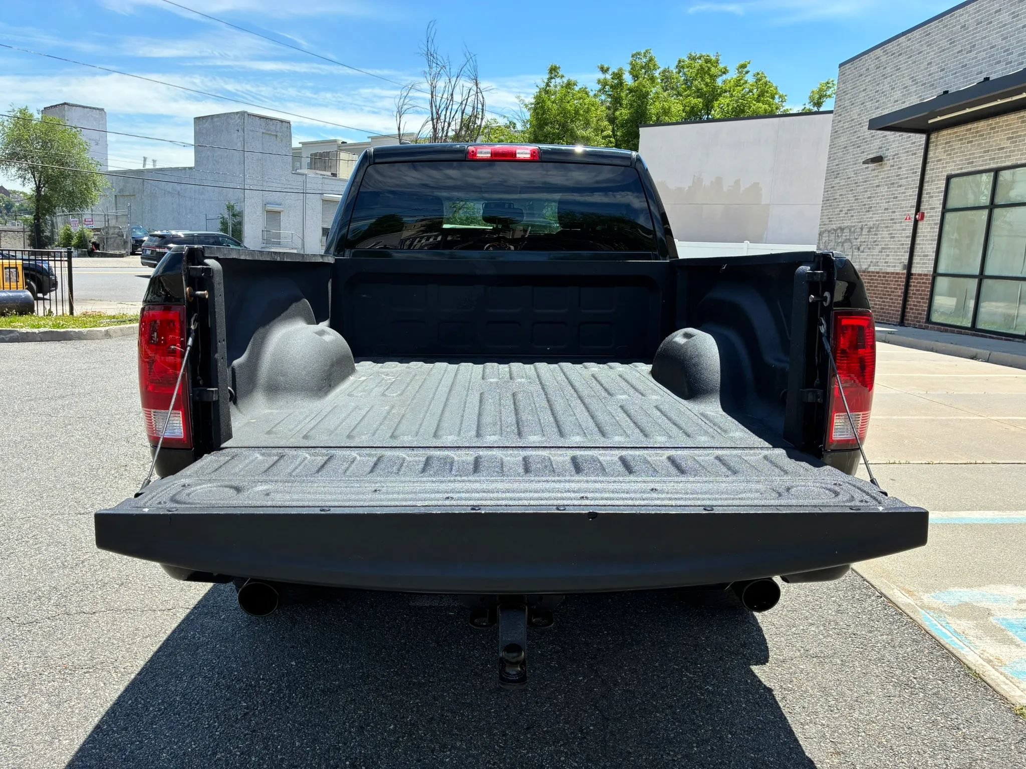 Used 2014 RAM 1500 Express AWD/4WD image 24