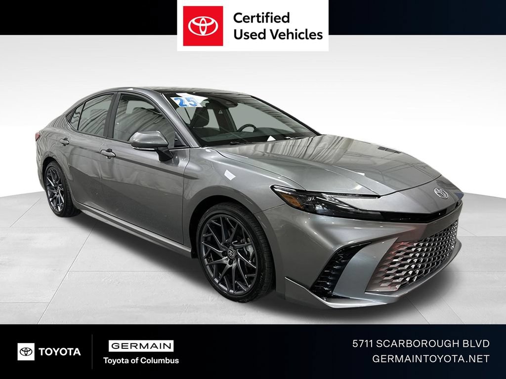 Used 2025 Toyota Camry XSE FWD image 1