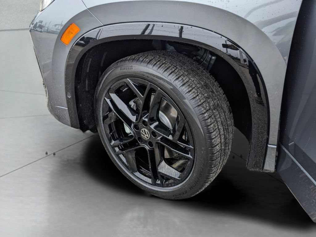 New 2026 Volkswagen Tiguan SE R-Line AWD/4WD image 35