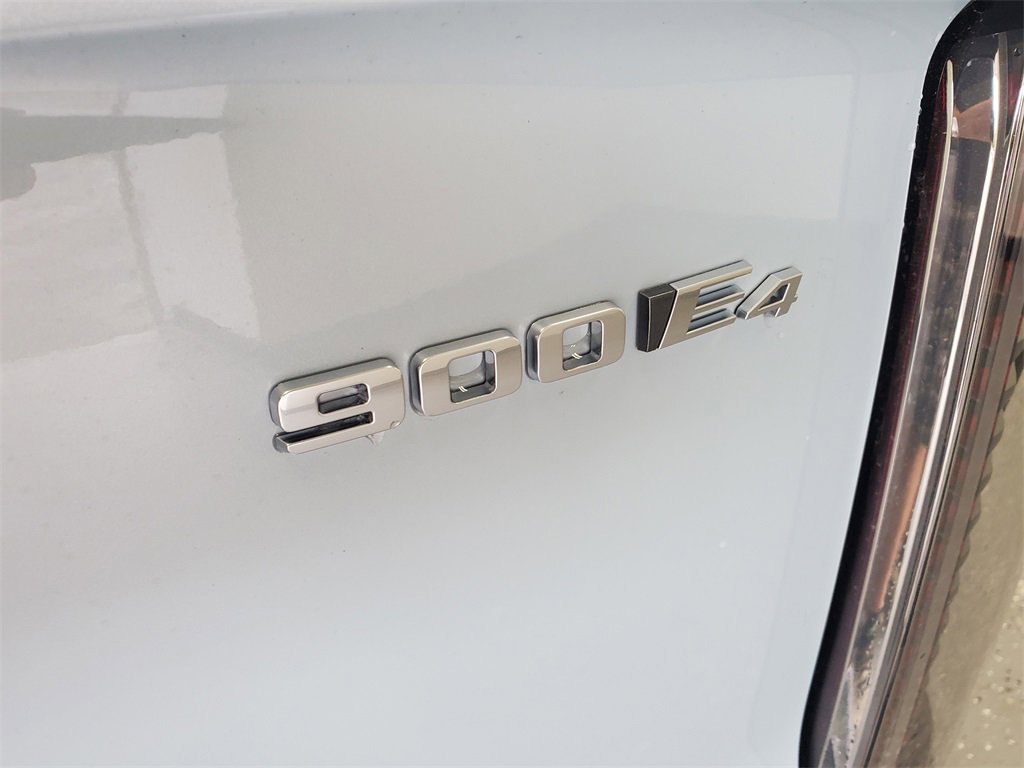 New 2026 Cadillac Vistiq Sport image 30