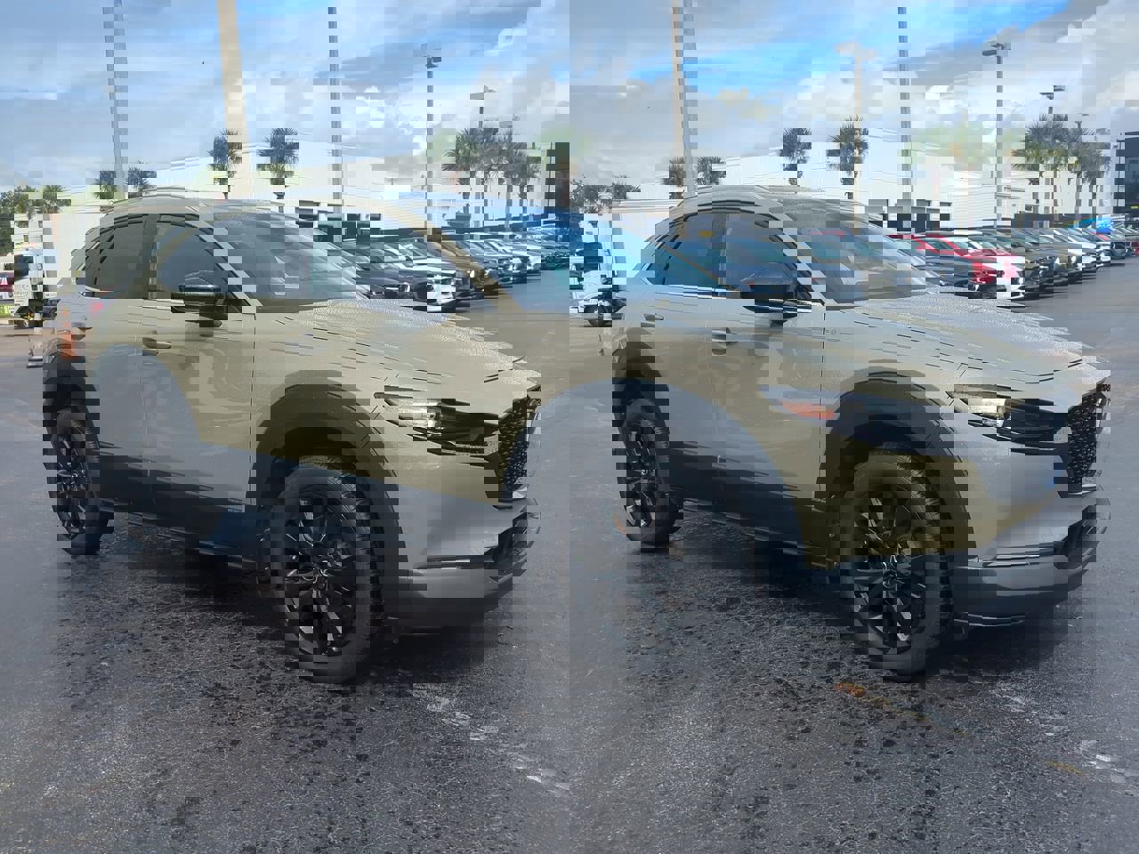 Used 2024 MAZDA CX-30 Carbon image 2