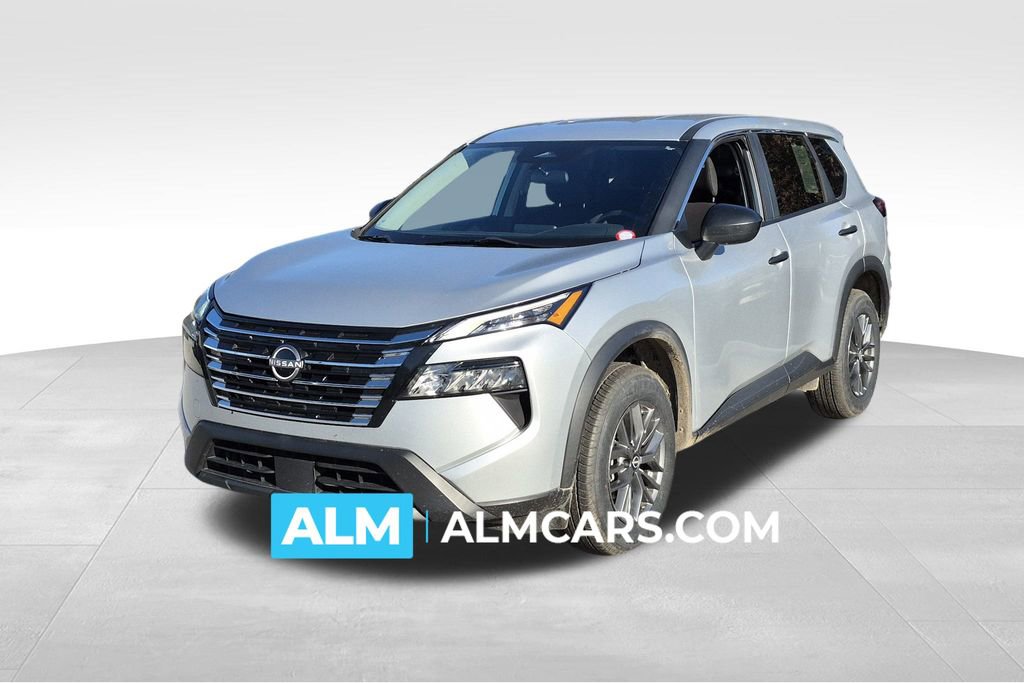 Used 2024 Nissan Rogue S image 1
