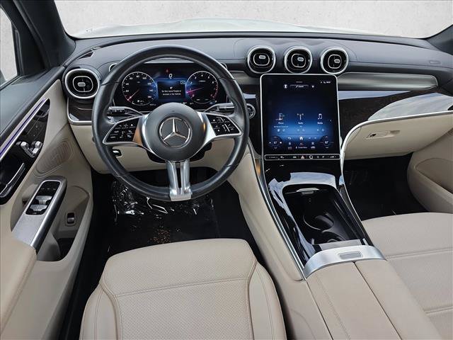 Used 2023 Mercedes-Benz GLC 300 image 16