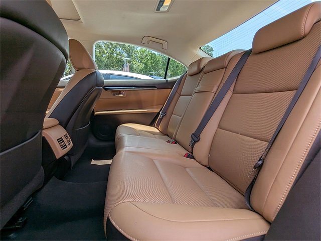 Used 2017 Lexus ES 350 image 12