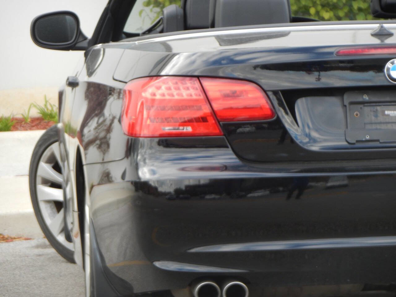 Used 2012 BMW 328i Convertible RWD image 1
