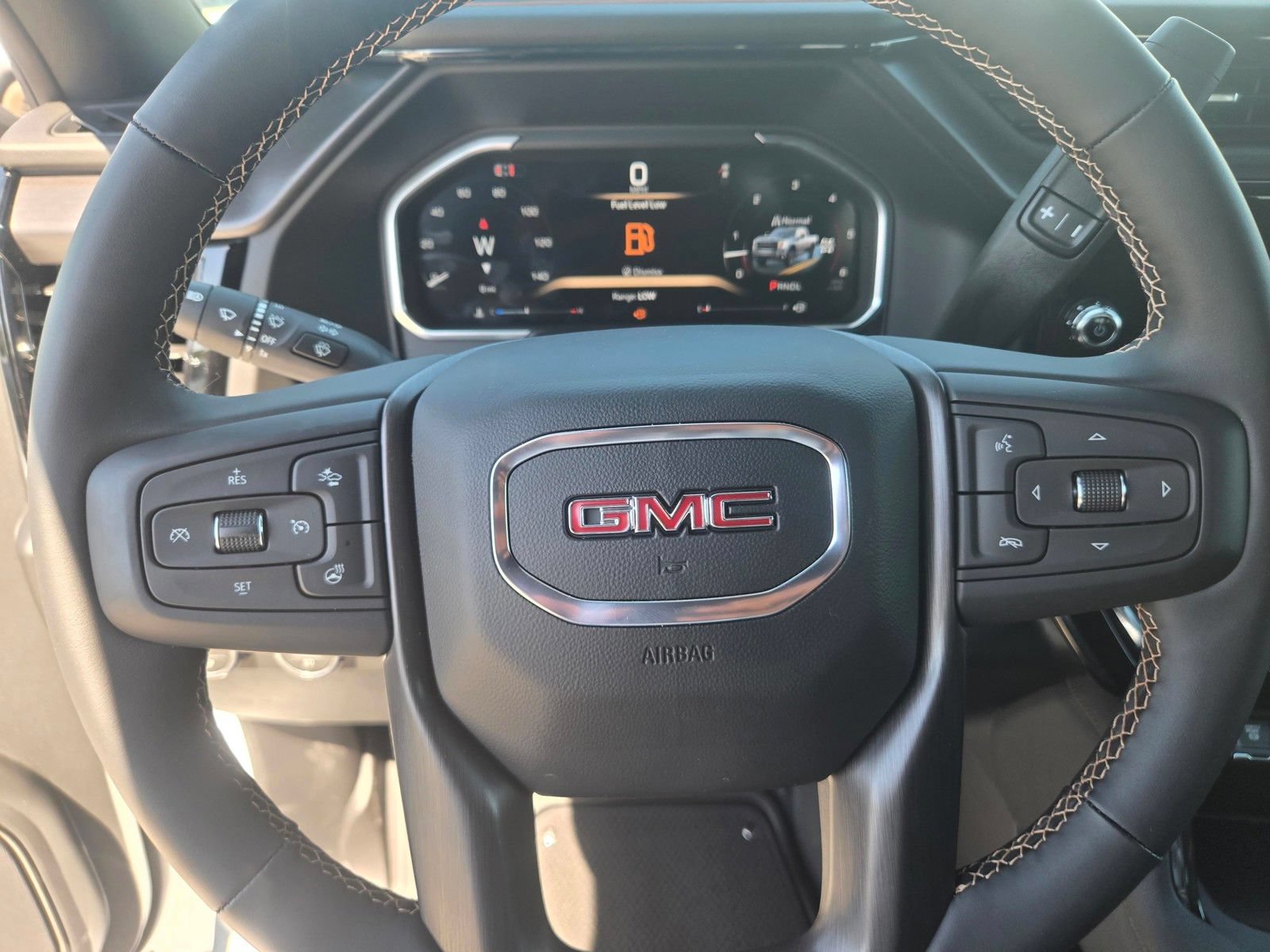 New 2026 GMC Sierra 2500 AT4 w/ AT4 Premium Plus Package AWD/4WD image 16
