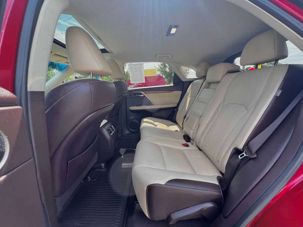 Used 2019 Lexus RX 350 AWD image 17