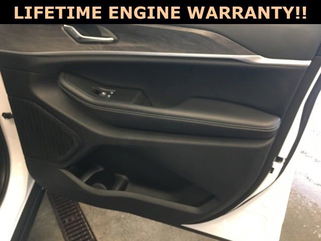 Used 2024 Jeep Grand Cherokee Limited w/ Trailer Tow Package image 32