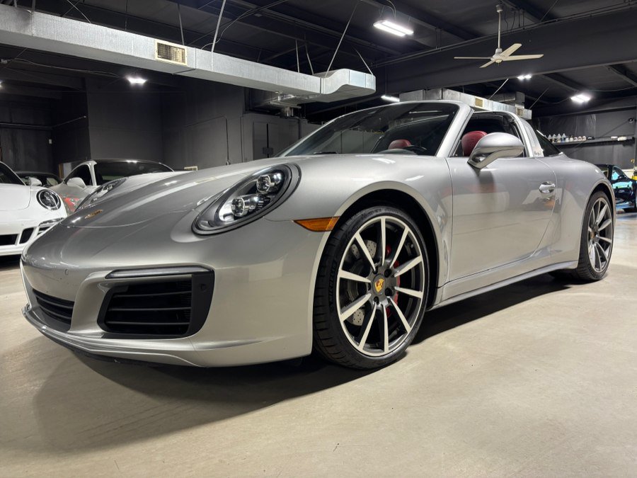 Used 2019 Porsche 911 Targa 4S AWD/4WD image 11
