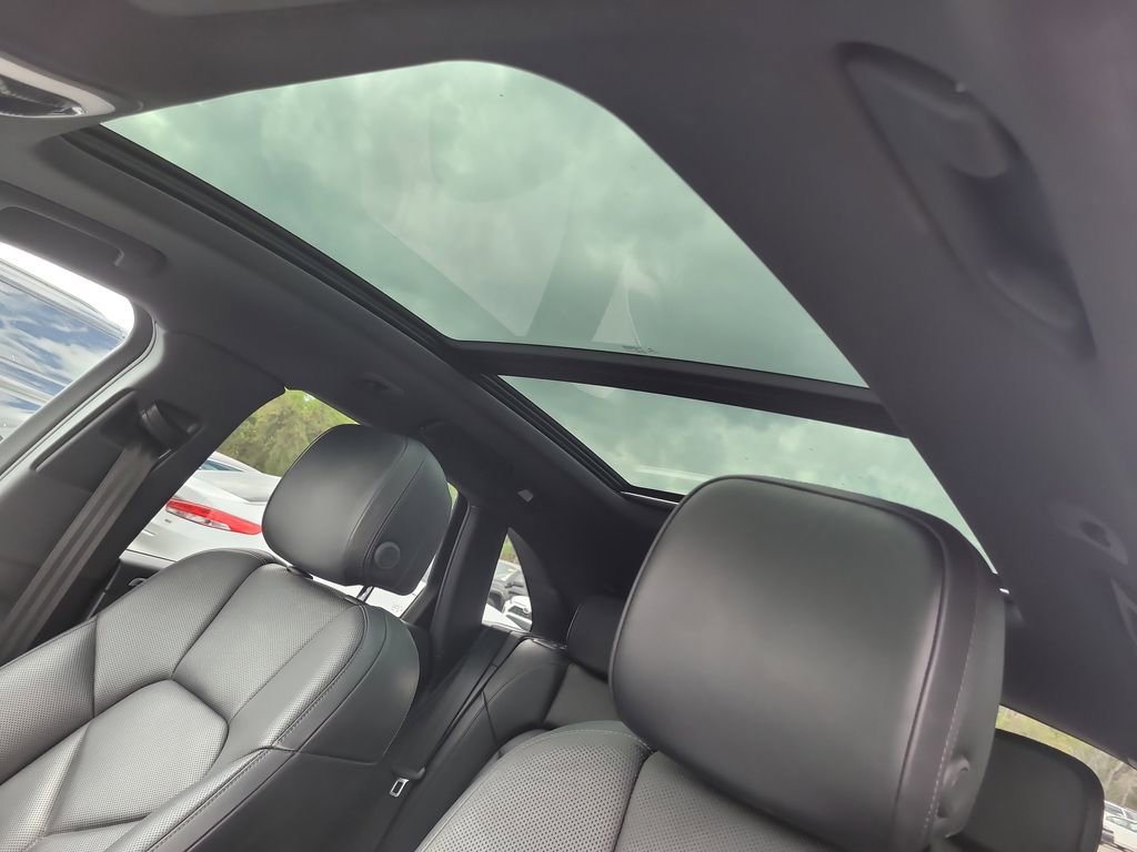 Used 2018 Porsche Macan image 19